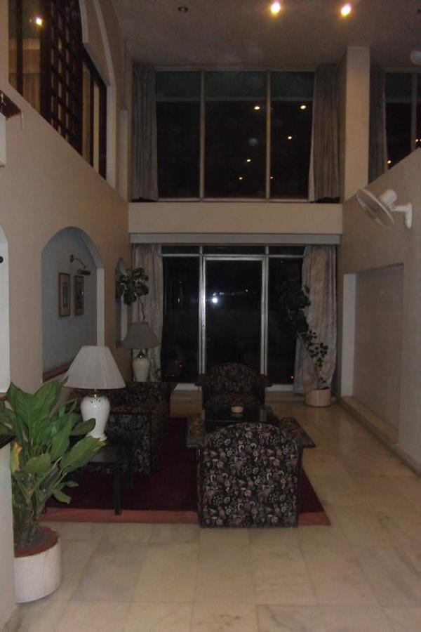Hotel Bluehill Bhāvnagar Exterior foto